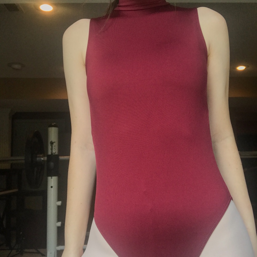 Motionwear High-Neck Mesh Back Maroon Leotard